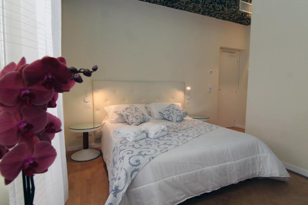 Hotel Isa